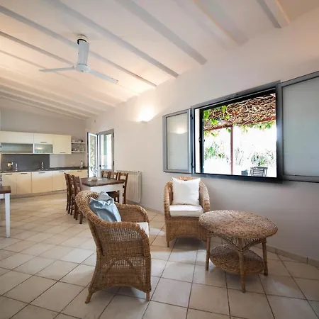 Prázdninový dům Beachfront Bungalow Mortola Inferiore
